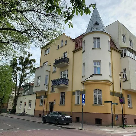 Apartment Wow